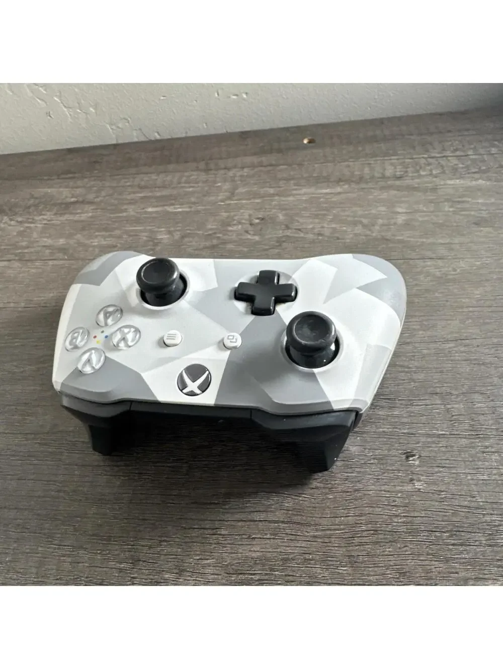 Xbox One Wireless Controller 1708 Winter Forces Camo Special Edition STICK DRIFT